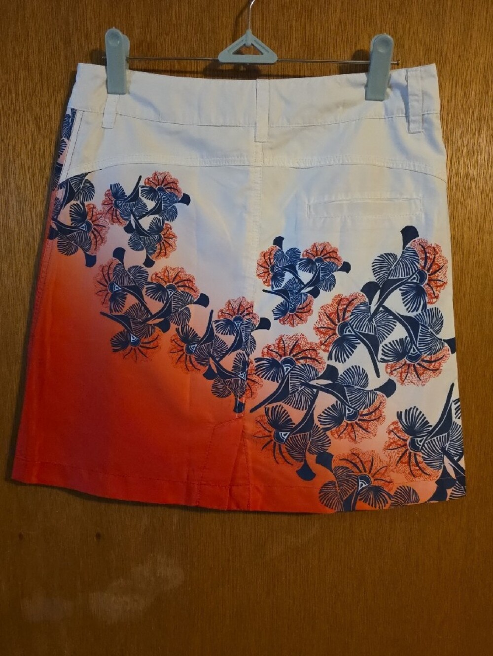 Daily Sports White to Red Ombre Floral A-Line Skort - Picture 6 of 6